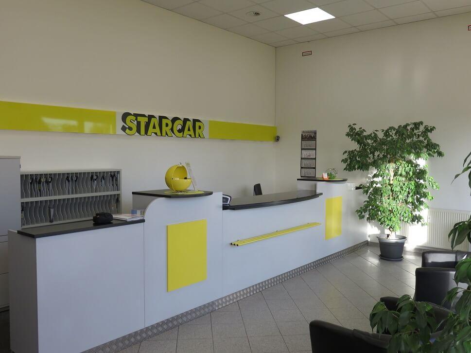 Starcar Autovermietung Station Lübeck Tresenbereich